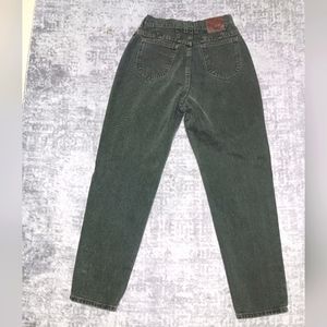 Vintage Lee Green High waist Mom Jeans Size Size 12 Short